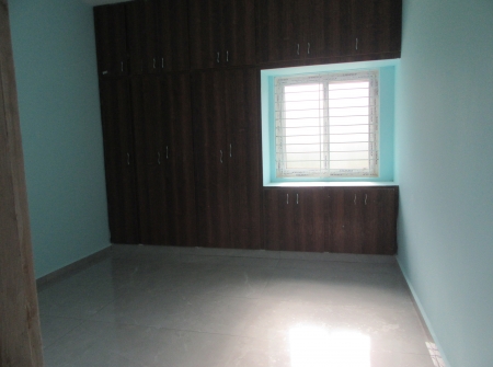 1745588776-3) Li id 296 - Ground Floor 1 Bhk House Bedroom.JPG